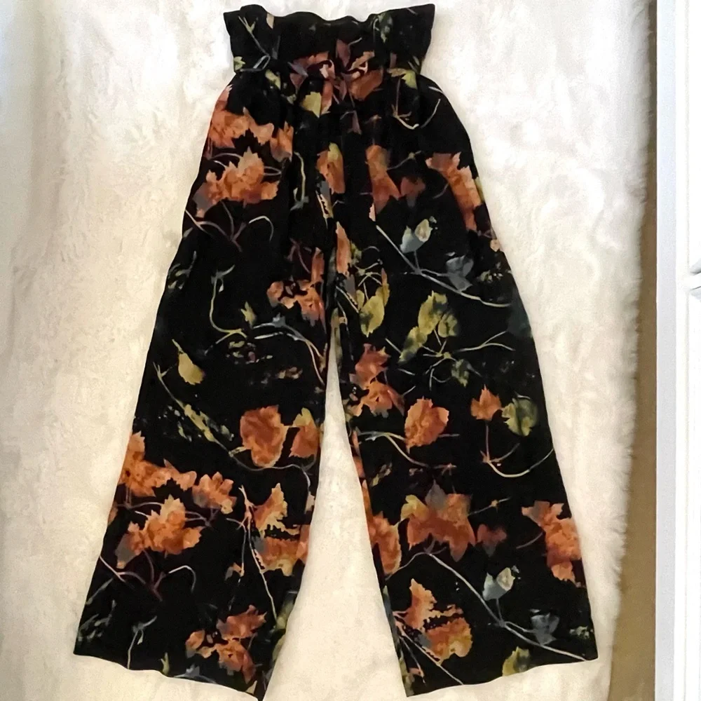 BCBGMaxAzria Black Floral Wide Leg Palazzo Pants - Picture 6 of 15